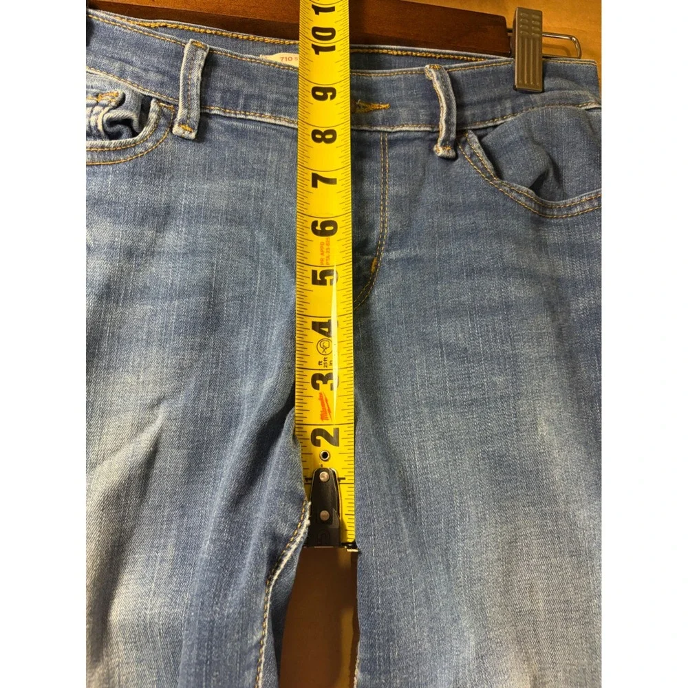 Levis 710 Super Skinny Jeans Womens 28 Blue Denim Mid Rise Stretch W28 L30 - Picture 7 of 8